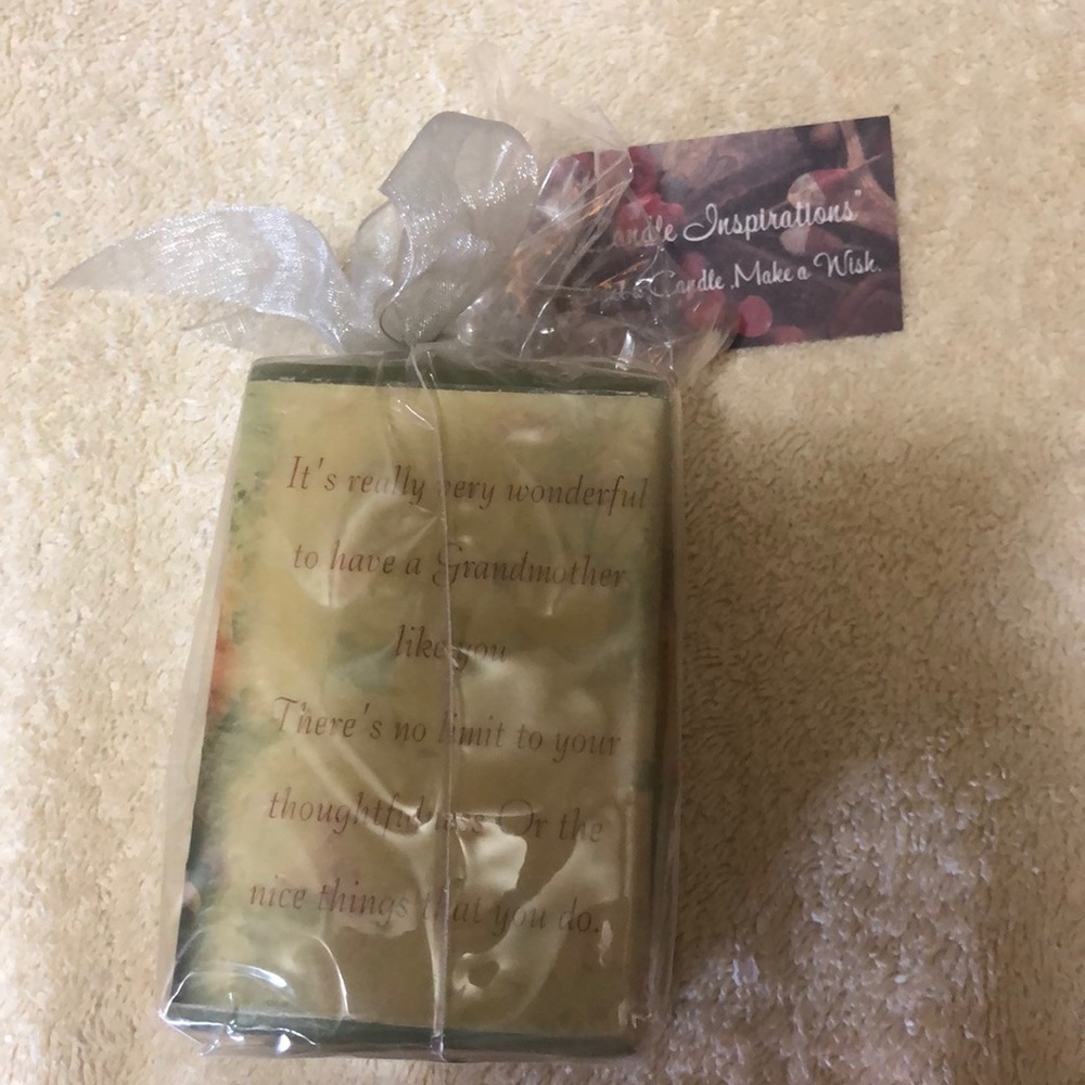 New Hope Greetings Grandmother Cinnamon Candle 3.5βx2.5β